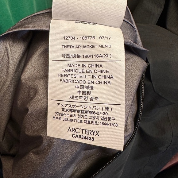 Arc’teryx Theta AR XL Black - Picture 14 of 15